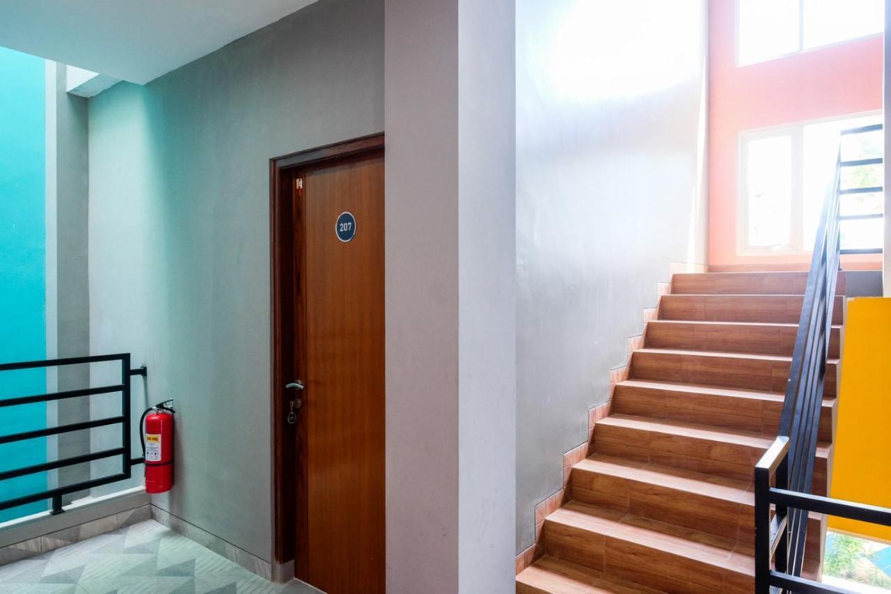 Sans Hotel Fourth Loft Solo Luaran gambar